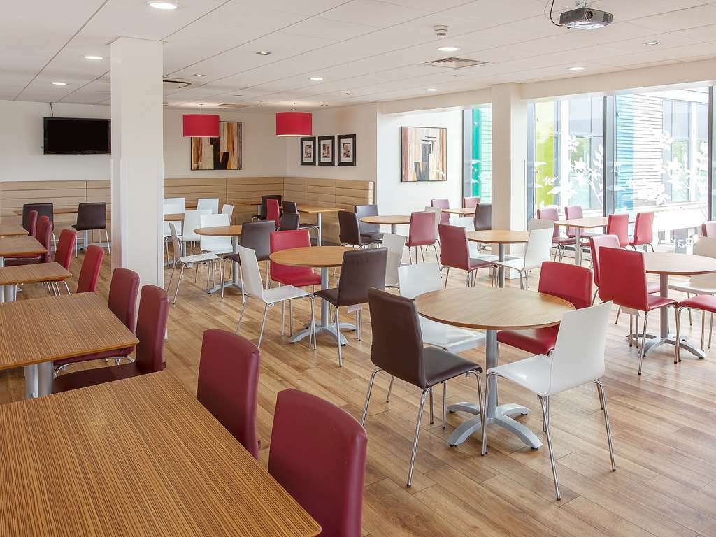 Ibis Budget London Heathrow Central Cranford Εστιατόριο φωτογραφία
